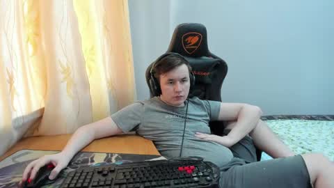 Snapshot of iliaskrislove chatting on June 3, 2026, 2:33 pm iliaskris online show from June 3, 2026, 2:33 pm