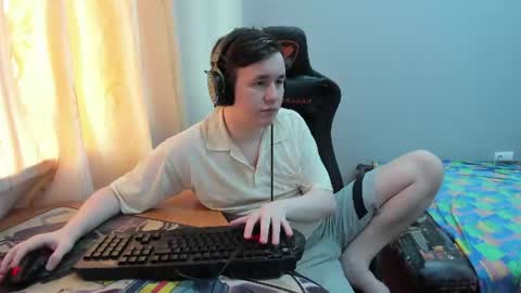 Snapshot of iliaskrislove chatting on July 14, 2026, 2:05 am iliaskris online show from July 14, 2026, 2:05 am