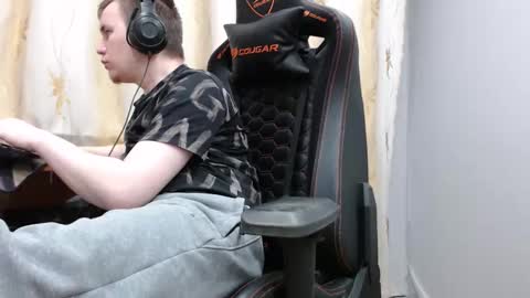 lord online show from November 6, 2025, 1:28 am