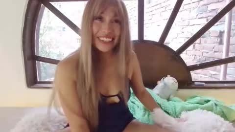 Snapshot of illayna chatting on February 17, 2026, 6:36 pm ILAYNA Independient model online show from February 17, 2026, 6:36 pm