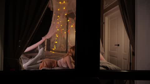 Lindsey and Candice online show from February 25, 2026, 9:13 pm