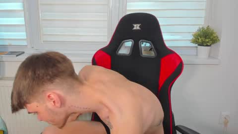 Snapshot of illusions888 chatting on December 16, 2024, 11:55 am D-Illusion online show from December 16, 2024, 11:55 am