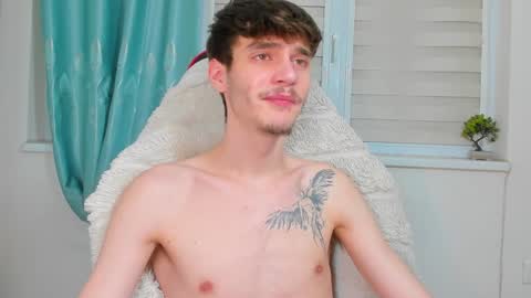 Snapshot of illusions888 chatting on February 2, 2025, 5:26 pm D-Illusion online show from February 2, 2025, 5:26 pm