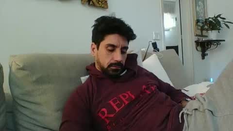 ilmangj90 online show from January 28, 2025, 11:17 am