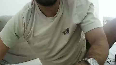 ilmangj90 online show from September 29, 2025, 2:33 pm