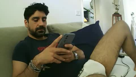 Snapshot of ilmangj90 chatting on May 3, 2026, 9:15 am ilmangj90 online show from May 3, 2026, 9:15 am