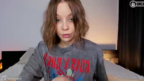 Li online show from September 19, 2025, 10:16 am