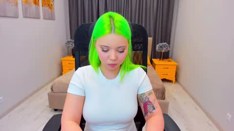 Roxy online show from January 27, 2025, 5:37 pm