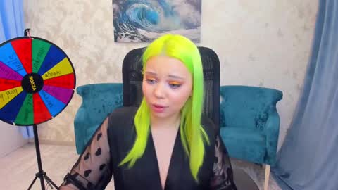 Roxy online show from March 3, 2025, 10:52 pm