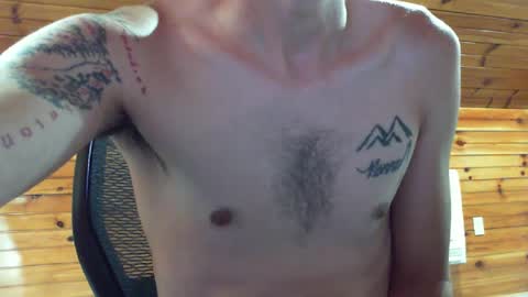 Snapshot of im_a_leo_rawrr chatting on July 10, 2026, 4:20 pm Im a leo rawrr online show from July 10, 2026, 4:20 pm