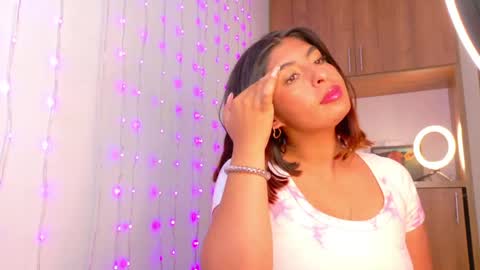 im_anna_ online show from April 14, 2026, 8:59 pm