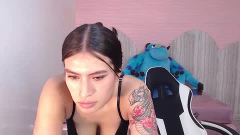 Anny online show from September 19, 2025, 12:50 pm