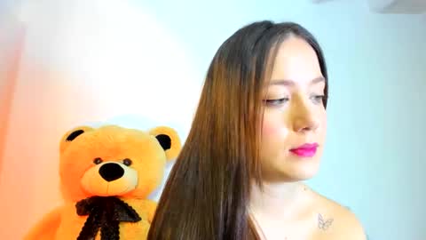 Caro   online show from March 11, 2026, 4:18 am