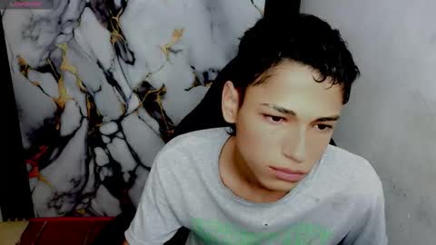 im_david01 online show from February 18, 2026, 1:18 pm