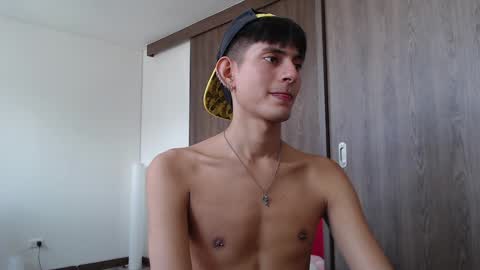 Snapshot of im_davo23 chatting on December 5, 2024, 3:39 pm Davo online show from December 5, 2024, 3:39 pm