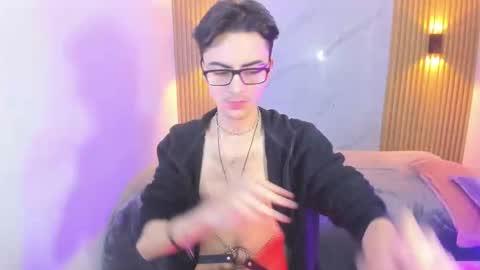 dayros online show from December 15, 2025, 3:22 am