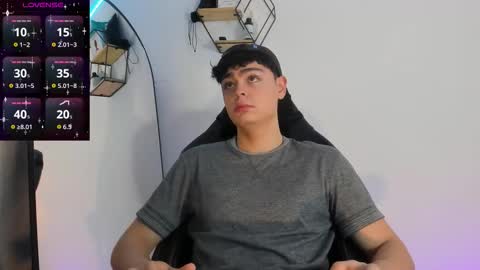 Snapshot of im_juaniito chatting on September 19, 2025, 1:18 am  40 OFF TODAY online show from September 19, 2025, 1:18 am