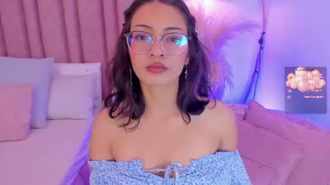 Snapshot of im_lily_ chatting on July 17, 2026, 1:18 pm Lilyy online show from July 17, 2026, 1:18 pm