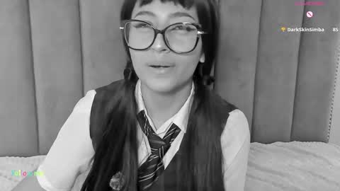 im_lisacb online show from October 22, 2025, 6:02 am