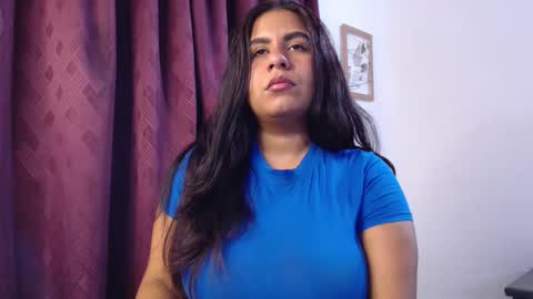 im madissonwell online show from November 29, 2025, 5:32 am