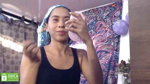 Cutie pie online show from January 19, 2025, 10:17 pm