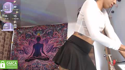 Cutie pie online show from October 13, 2025, 2:50 pm