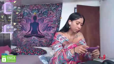 Cutie pie online show from November 5, 2025, 4:18 pm