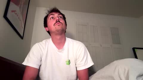 Snapshot of im_nervous chatting on September 27, 2025, 1:43 am im_nervous online show from September 27, 2025, 1:43 am
