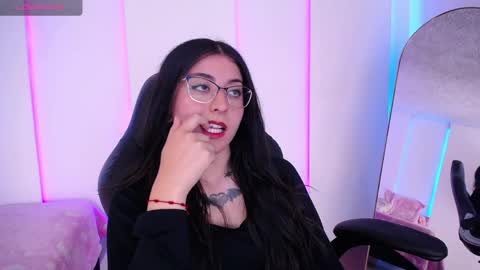 Jade Rosse online show from March 31, 2026, 7:58 pm