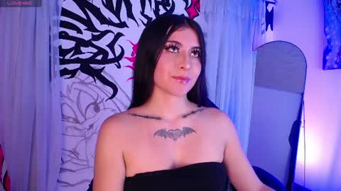 Snapshot of im_rosse_ chatting on July 1, 2026, 7:02 pm Jade Rosse online show from July 1, 2026, 7:02 pm