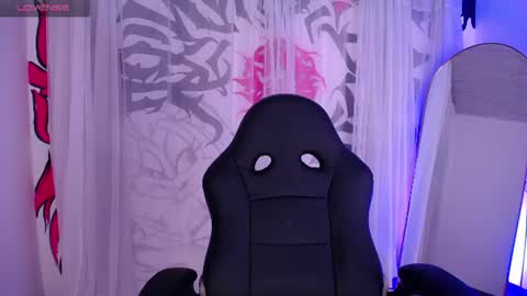 Snapshot of im_rosse_ chatting on July 28, 2026, 7:39 pm Jade Rosse online show from July 28, 2026, 7:39 pm