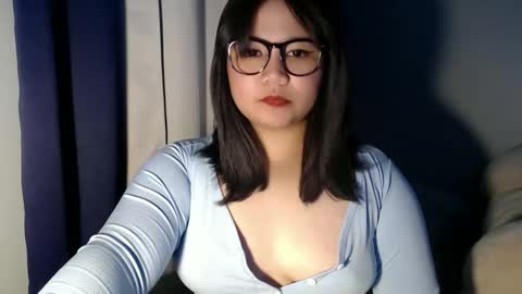 Snapshot of im_ur_cutiewife chatting on October 17, 2025, 4:42 pm cherryl online show from October 17, 2025, 4:42 pm