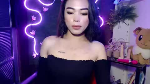 Hii love online show from November 7, 2025, 4:56 am