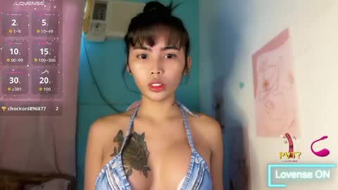 Snapshot of im_your_sexy_wifexxx chatting on May 26, 2026, 10:17 pm Ms. M online show from May 26, 2026, 10:17 pm