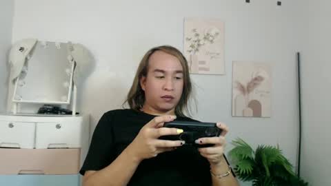 Snapshot of im_youronly11992 chatting on July 2, 2026, 3:18 pm Ashley iss open for pvt cumshow online show from July 2, 2026, 3:18 pm