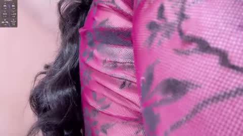 Snapshot of im_yours_01 chatting on February 17, 2025, 2:42 am daniella online show from February 17, 2025, 2:42 am