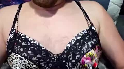 imabigolperv online show from May 31, 2026, 7:04 pm