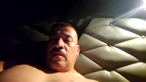 Snapshot of imbackmandosuknw chatting on February 20, 2025, 3:01 am imbackmandosuknw online show from February 20, 2025, 3:01 am