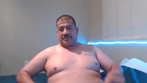 Snapshot of imbackmandosuknw chatting on November 30, 2025, 9:46 am imbackmandosuknw online show from November 30, 2025, 9:46 am