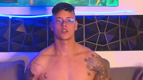 Snapshot of imconor chatting on January 10, 2025, 2:35 am imconor online show from January 10, 2025, 2:35 am