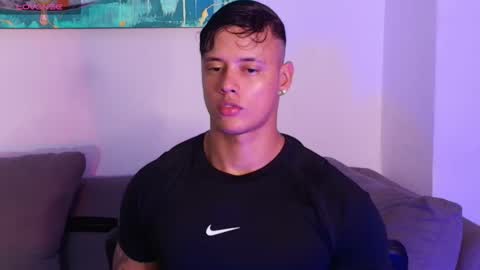 imconor online show from November 11, 2025, 9:48 pm