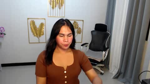 Ashley online show from December 23, 2024, 11:36 am