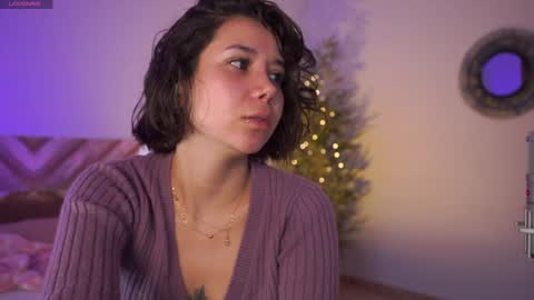 imjess_ online show from January 15, 2025, 5:19 am