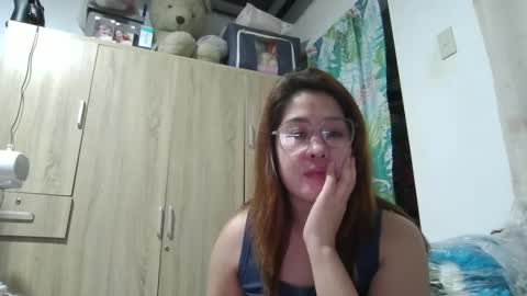 Immaculate02 online show from January 12, 2025, 6:39 am