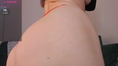 Snapshot of immolly1 chatting on February 10, 2025, 10:31 am immolly1 online show from February 10, 2025, 10:31 am