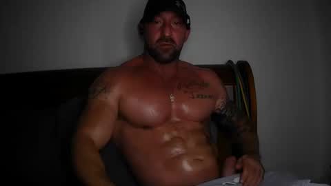 Majordadbod101 online show from October 13, 2025, 2:28 pm