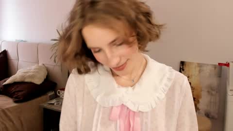 my name Imo  Fansly  online show from March 25, 2026, 9:04 am