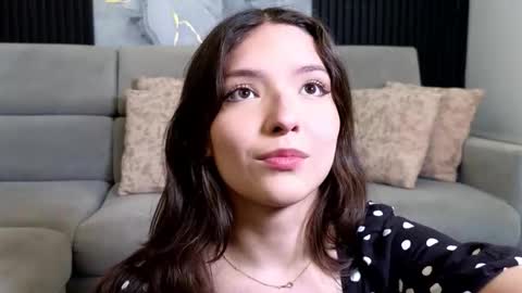 Karen  online show from December 17, 2025, 7:53 pm