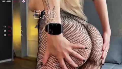 Taya online show from October 17, 2025, 9:12 am