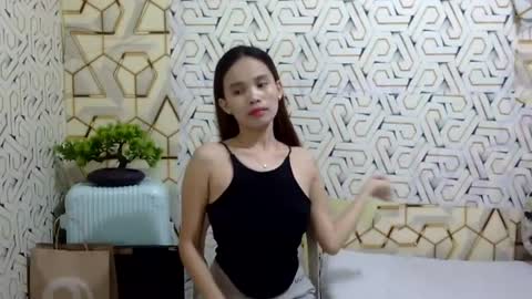 Im sad because im lonely wish help me here online show from July 21, 2026, 8:05 am